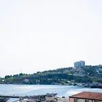 Liora Seaview